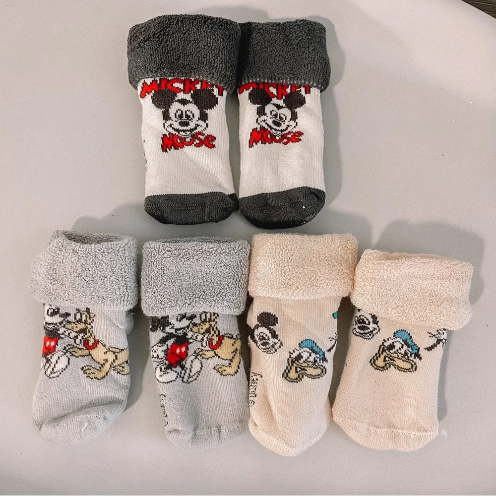 NWOT H&M Toddler Mickey Socks - Shoe Size 4 - Picture 3 of 4